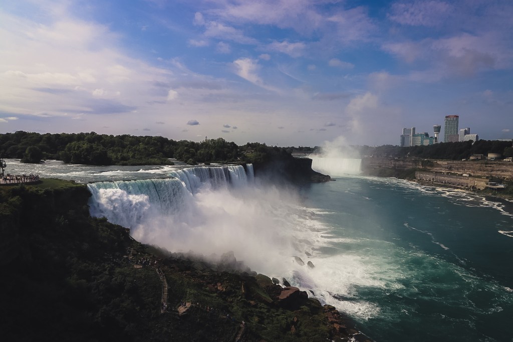 Travel Guide: One Day in Niagara&nbsp;Falls